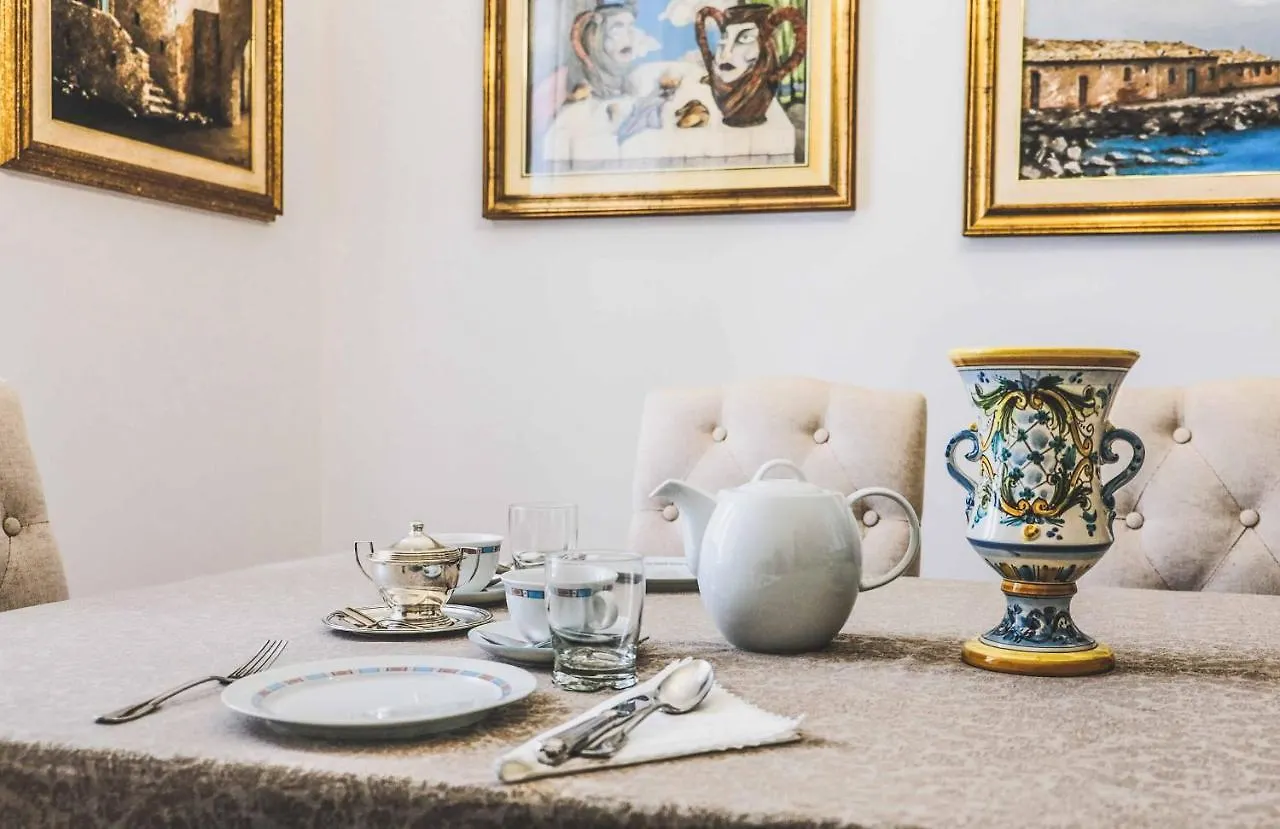 Mananna B&B Marzamemi 3*,